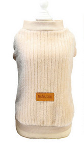 Дреха с емблема за куче