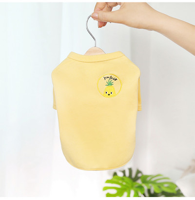 Дреха за кучета - с апликация и къс ръкав