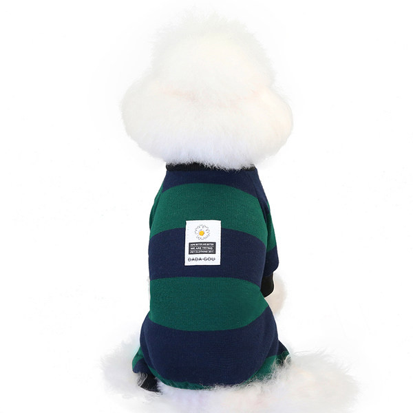 Haine cu dungi cu emblemă de câine