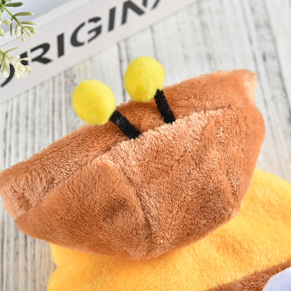 Haina incalzita pentru caini cu gluga