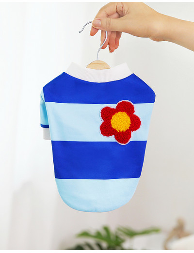 Ριγέ μπλούζα με κέντημα λουλουδιών για σκύλους