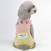 Haine pentru câini cu inscripție și emblemă