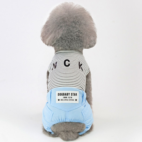 Haine pentru câini cu inscripție și emblemă