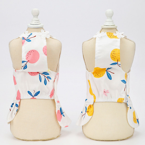 Kleita ar cirtām un aplikācijām suņiem