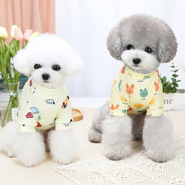 Värvilise trükiga suvine pluus koertele