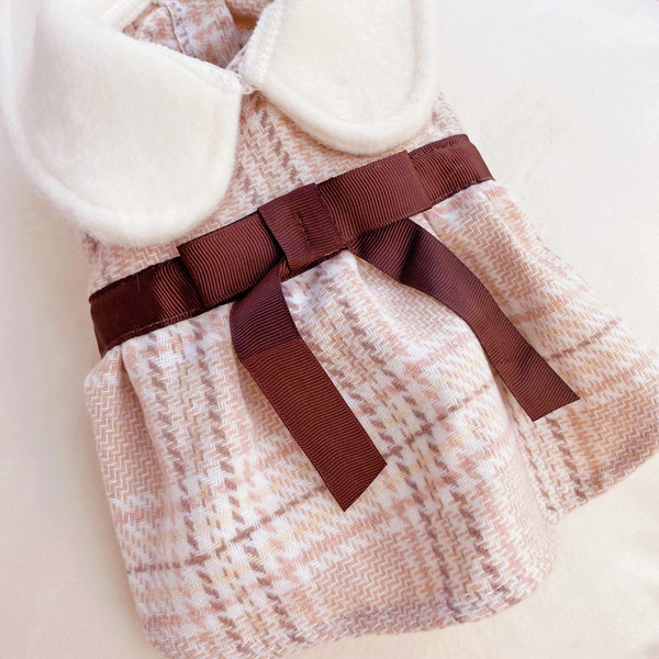 Karirana haljina za pse s trakom