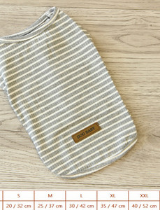 Bluză în dungi cu aplicație și inscripție pentru câini