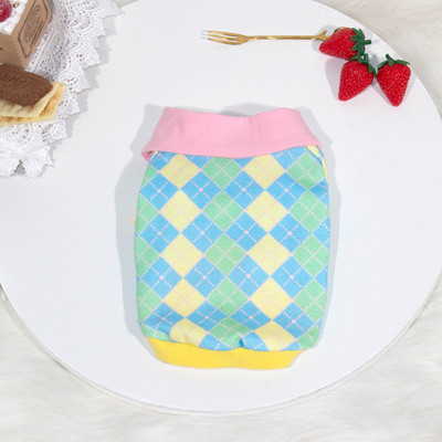 Pulover din carouri tricotat cu guler