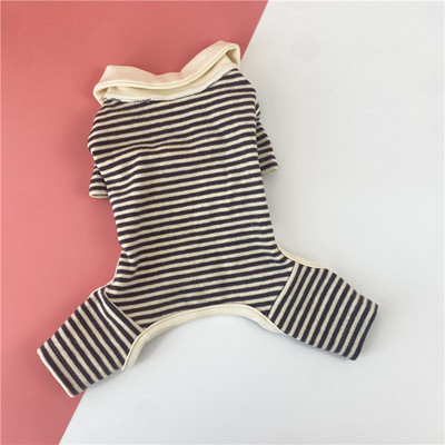 Nööpidega triibulised riided - koerale