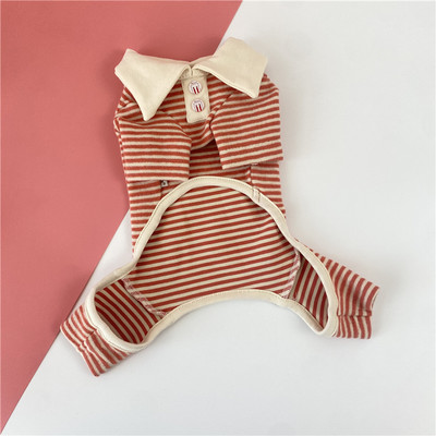 Nööpidega triibulised riided - koerale