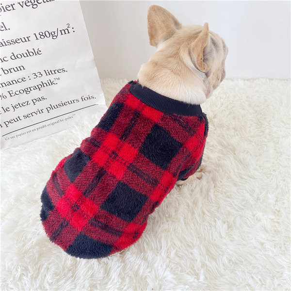 Îmbrăcăminte în carouri pentru câini