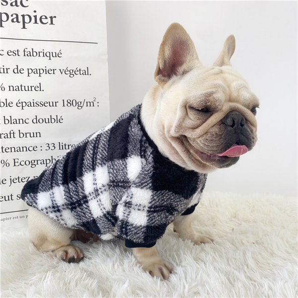 Îmbrăcăminte în carouri pentru câini