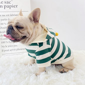 Kapuutsiga triibulised riided koerale