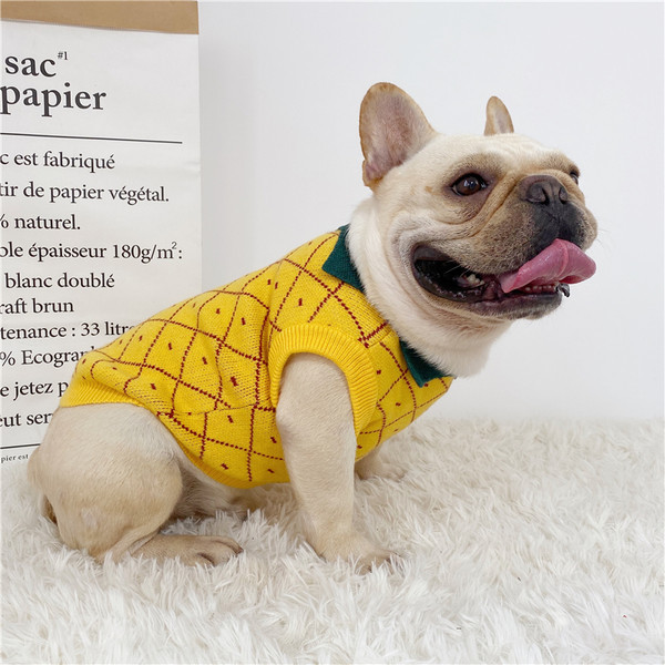 Pulover tricotat cu guler pentru caini