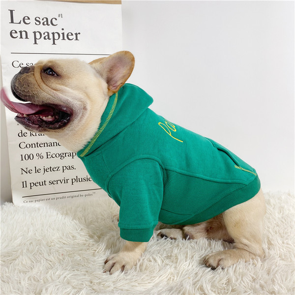 Bluză cu glugă și inscripție