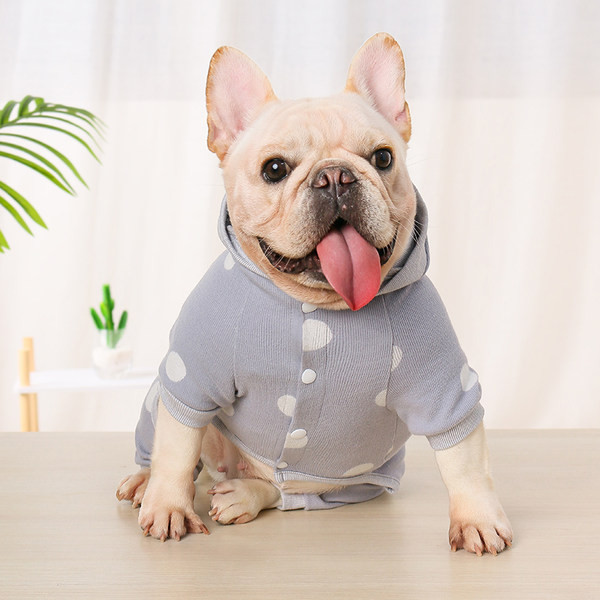 Täppidega kombinesoonid koertele