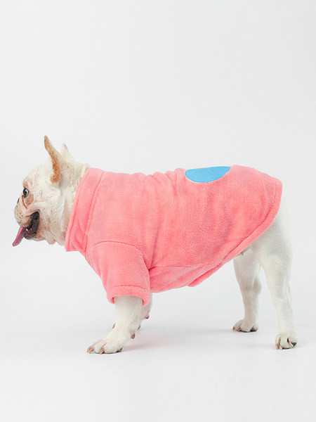 Haine de pluș pentru câini