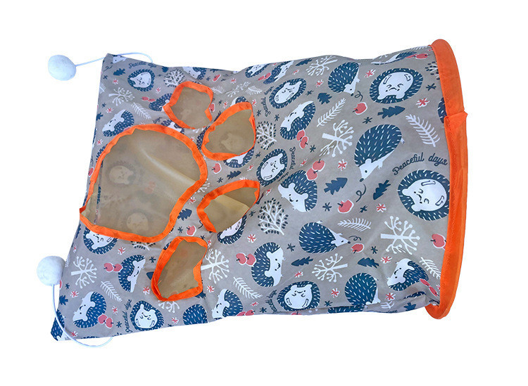 Tunelis katėms su pakabinamu žaislu