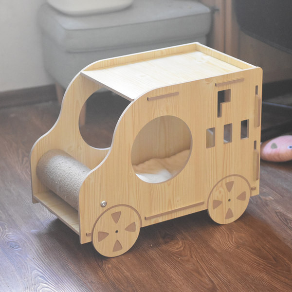 Puidust kraabits kassidele - mitu mudelit