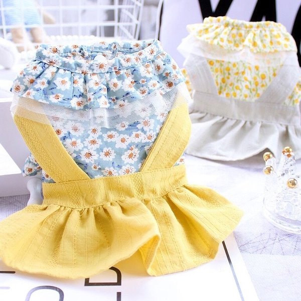 Rochie cu model floral si bucle pentru caini