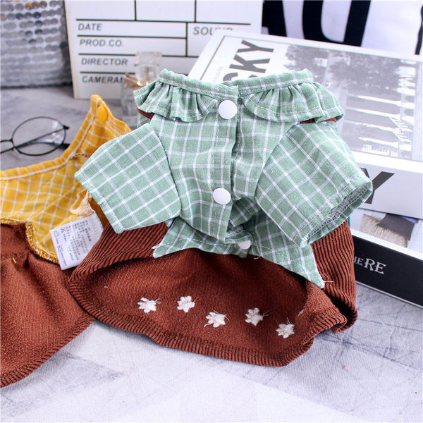 Rochie cu dungi cu broderie pentru caini