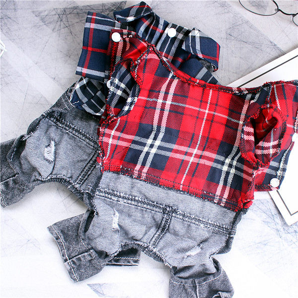 Salopetă din denim pentru un câine