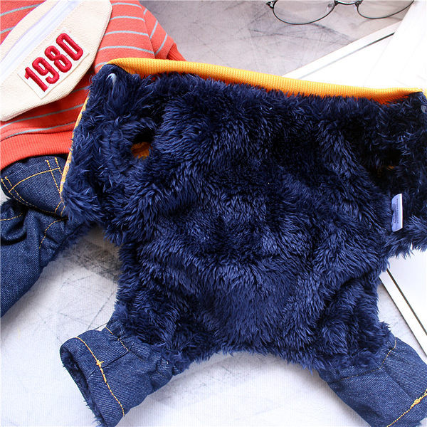 Haina pentru caini - doua modele