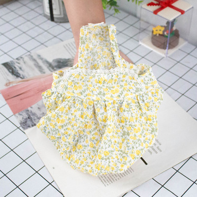 Salopetă cu model floral sau pălărie pentru câini