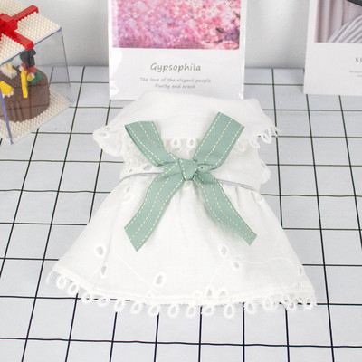 Valge paelaga kleit koertele