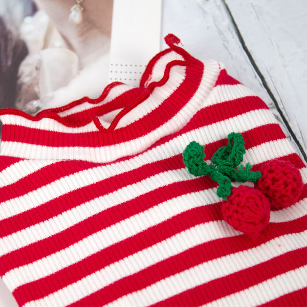 Bluză cu dungi în roșu și negru pentru câini