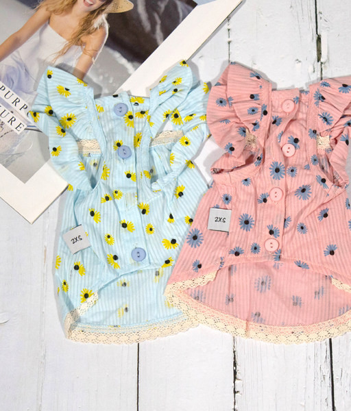 Rochie cu model floral pentru caini