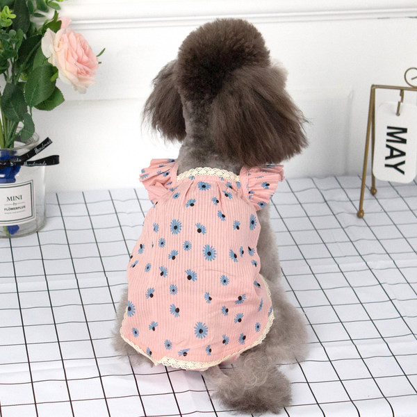 Rochie cu model floral pentru caini