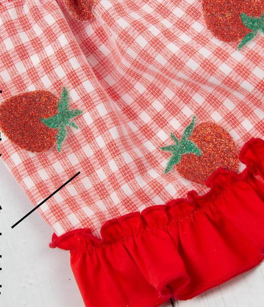 Karirana haljina za pse s aplikacijom u obliku jagode