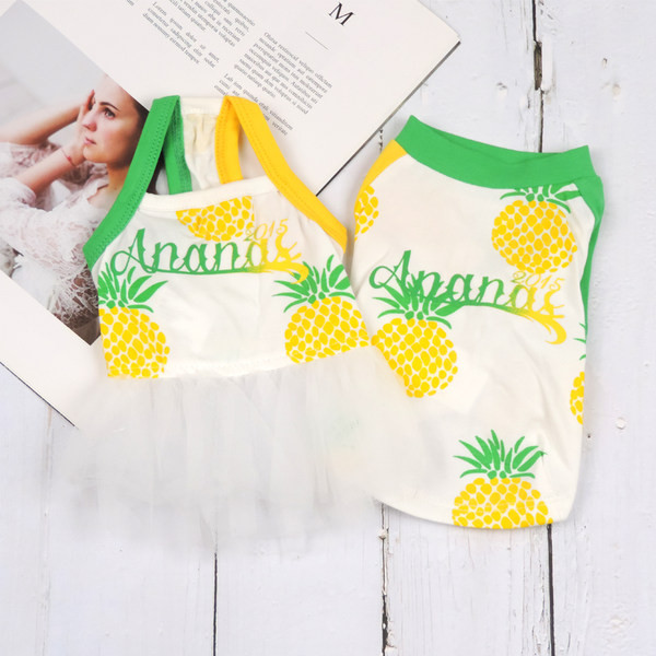 Bluză sau rochie cu tul pentru câini