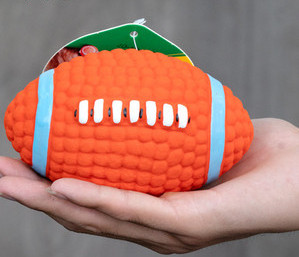 Jucărie de mestecat din cauciuc - pentru câini mici și mijlocii