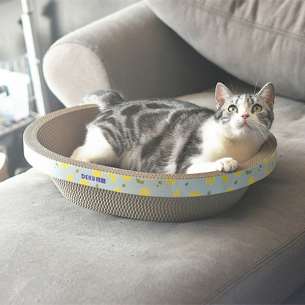 Scarlet pisici din hartie ondulata - mai multe modele