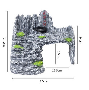 Kaljukujuline akvaariumi kaunistus - erinevad suurused