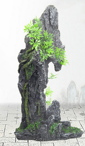 Mitu akvaariumi kunstliku kaunistuse mudelit