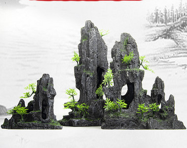 Mitu akvaariumi kunstliku kaunistuse mudelit