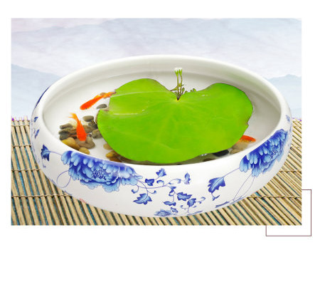 Plantă artificială pentru decorarea acvariului