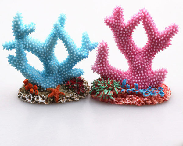 Coral colorat pentru decorarea acvariului