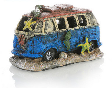 Διακόσμηση ενυδρείου σε σχήμα αυτοκινήτου