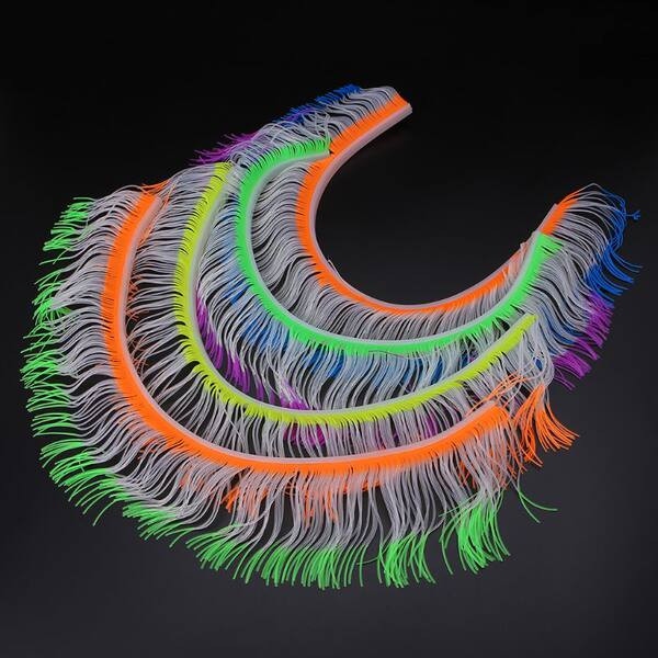 Spalvinga akvariumo puošmena