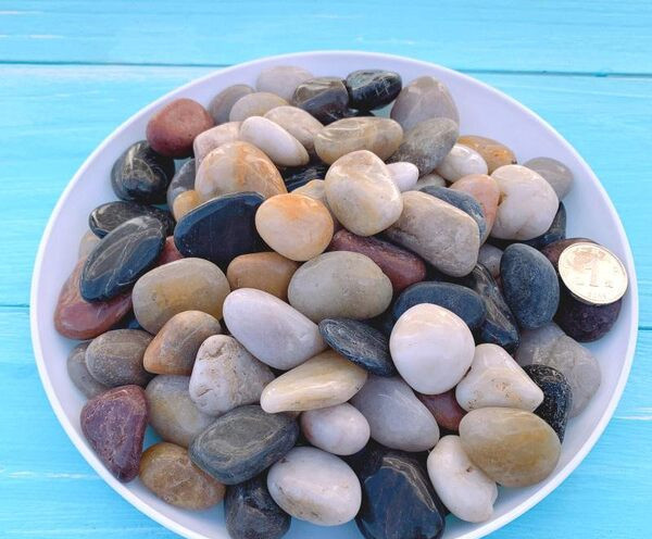 Nisip și pietre decorative pentru acvariu