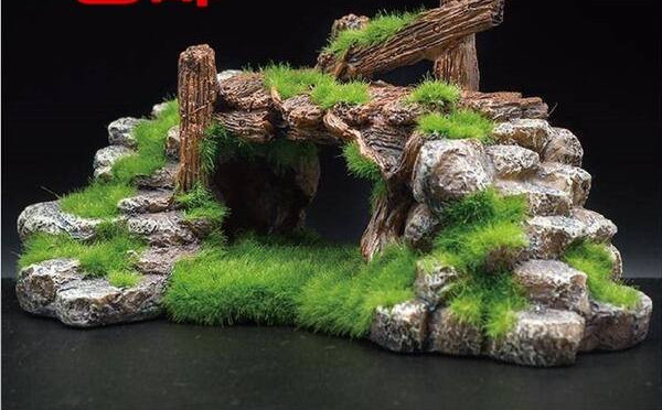 Peșteră decorativă cu mușchi pentru acvariu