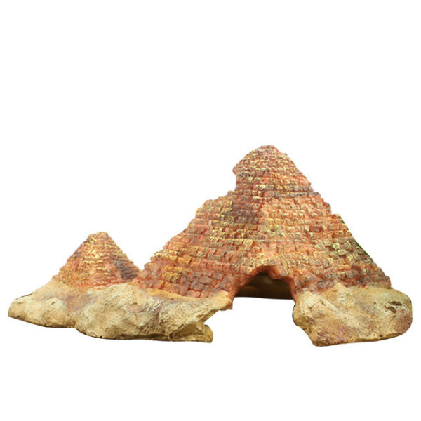 Decorarea acvariului - piramida