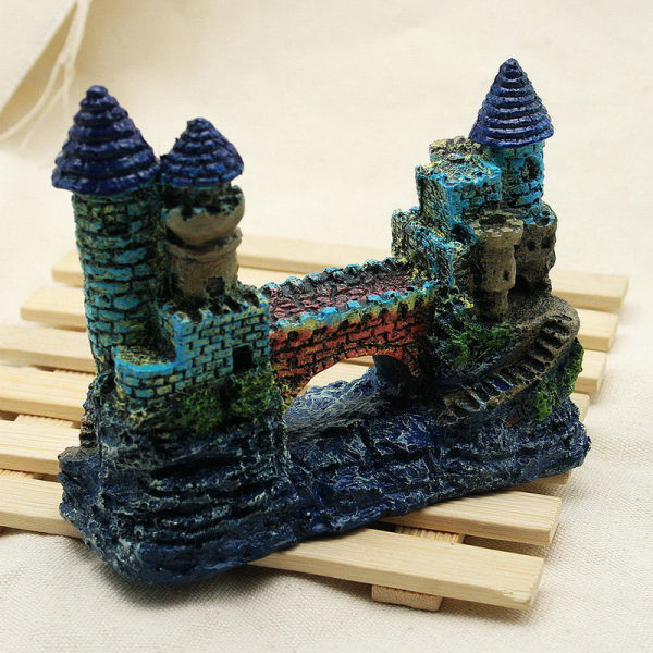 Decor din piatra-castel pentru acvariu