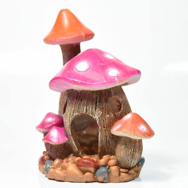 Casă decorativă pentru un acvariu