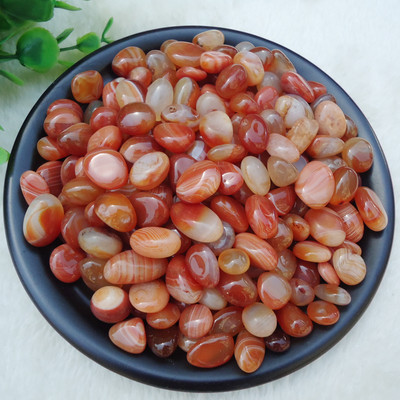 Spalvoti akmenukai akvariumo dekoravimui