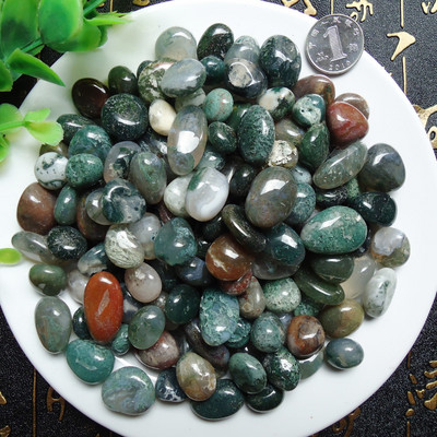 Spalvoti akmenukai akvariumo dekoravimui